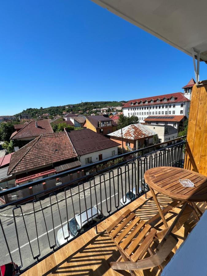 Apartament Centru Apartment Ramnicu Valcea Exterior photo
